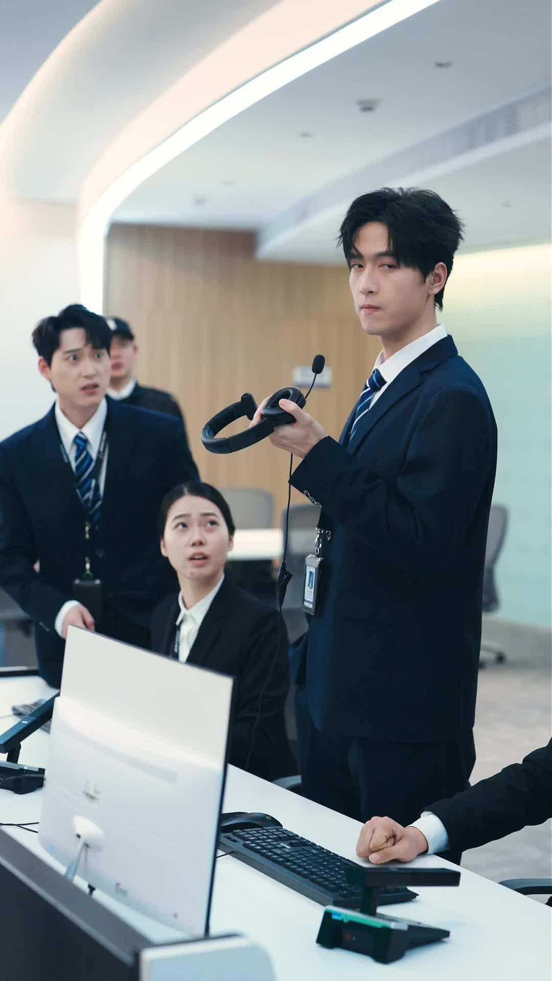 Episode 14 - Dia Pilih Pilot Lain? Aku Bos Maskapai